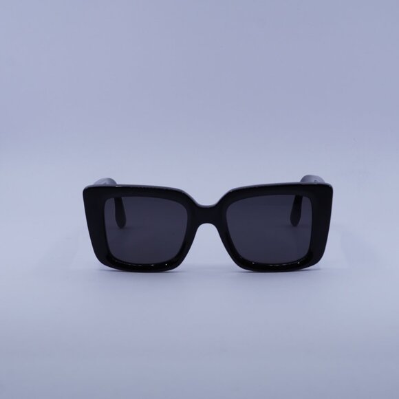 Victoria Beckham VB653S 001 Sunglasses Black Square Frame, Smoke Lenses - Picture 2 of 9